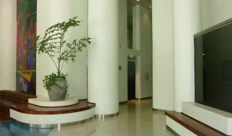 700 Richards St 703, Honolulu, HI 96813 - 1 Beds, 1 Bath