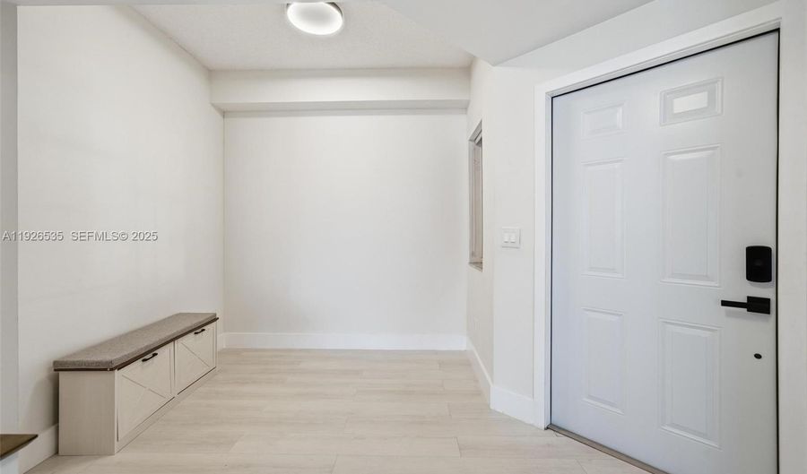 3255 NE 184th St 12210, Aventura, FL 33160 - 3 Beds, 2 Bath