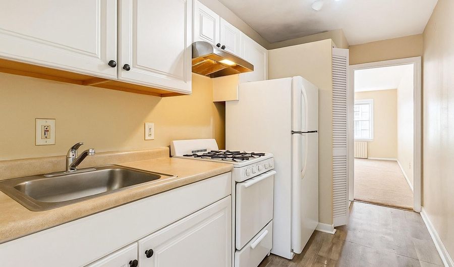 616 MELLON St SE, Washington, DC 20032 - 0 Beds, 0 Bath