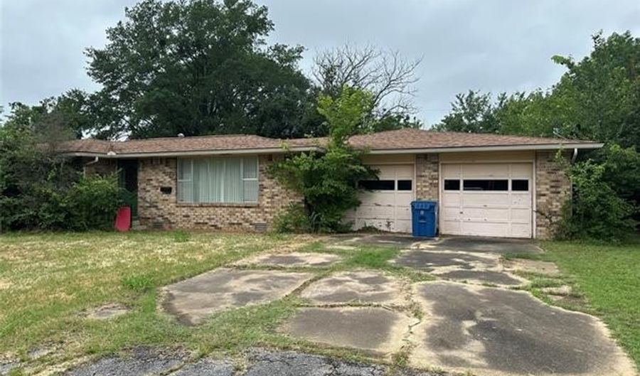1581 S Velma, Atoka, OK 74525 - 3 Beds, 2 Bath