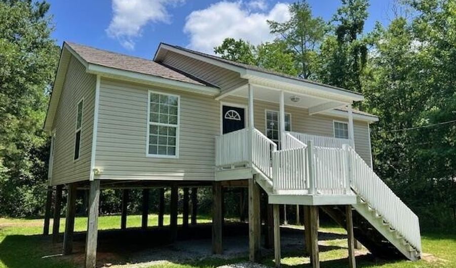 6038 W Adams St, Bay St. Louis, MS 39520 - 3 Beds, 2 Bath