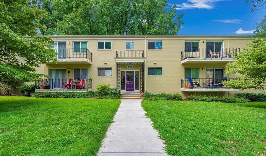 10619 MONTROSE Ave 202, Bethesda, MD 20814 - 2 Beds, 2 Bath