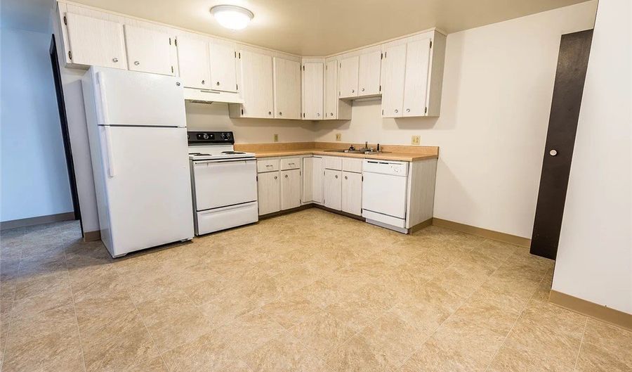 111 Sunshine Dr, Amherst, NY 14222 - 3 Beds, 1 Bath