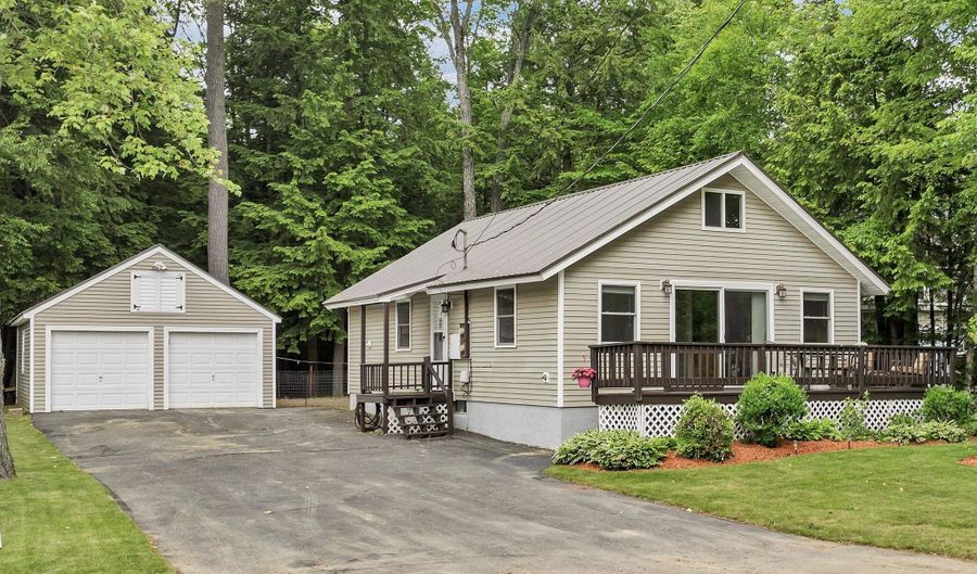 9 Elaine Dr, Belmont, NH 03220 - 2 Beds, 1 Bath