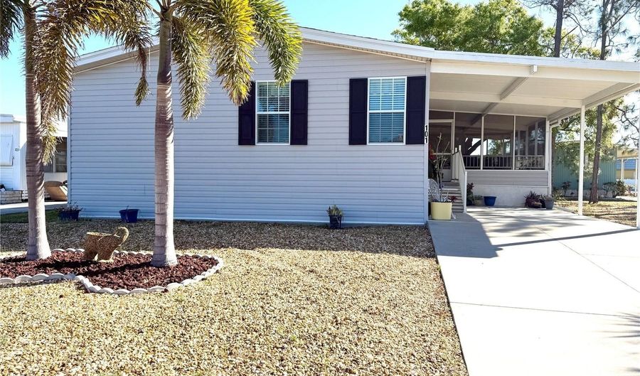 101 W SAINT JOHNS Way, Apollo Beach, FL 33572 - 2 Beds, 2 Bath