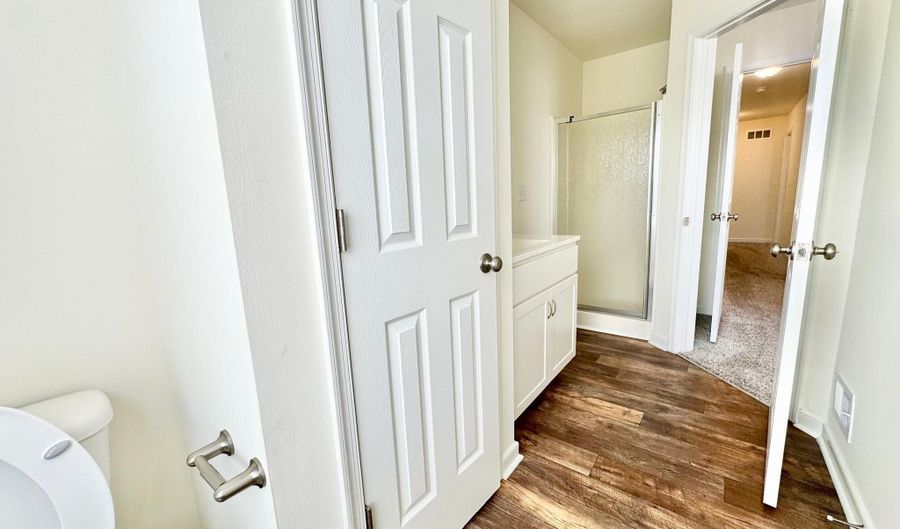 656 VENUE Dr, Dover, DE 19901 - 4 Beds, 3 Bath