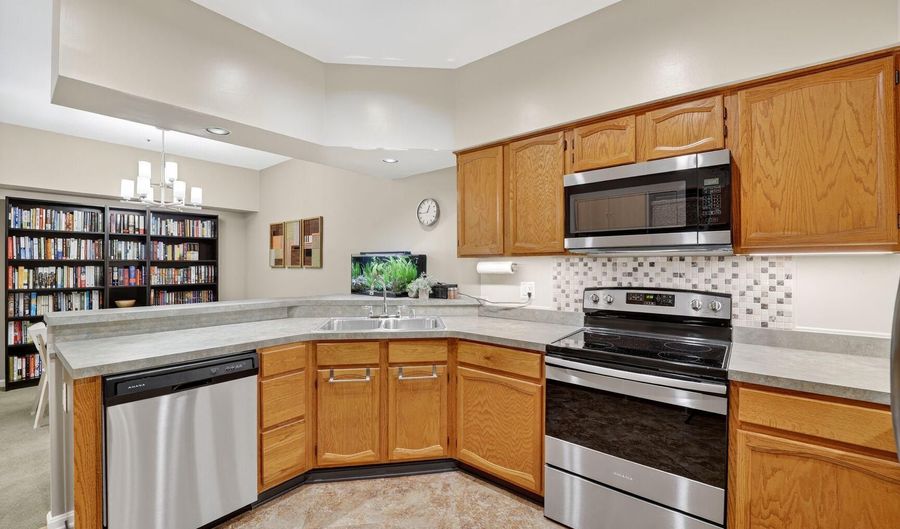 2709 SUMMERVIEW Way 201, Annapolis, MD 21401 - 2 Beds, 2 Bath