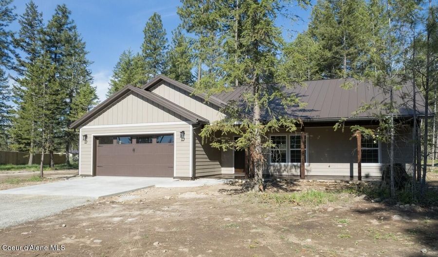 88 Pacific Pl, Moyie Springs, ID 83845 - 3 Beds, 2 Bath