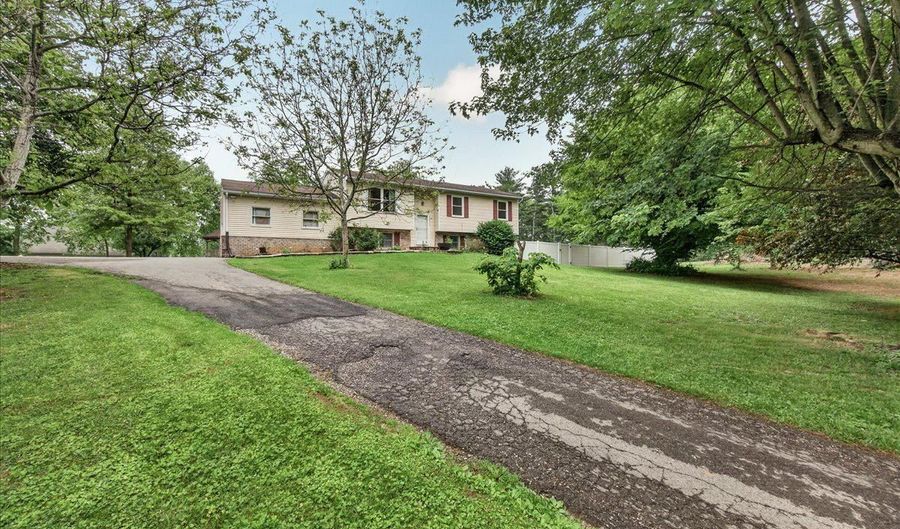 7741 MCCLELLAN Ave, Boonsboro, MD 21713 - 4 Beds, 2 Bath