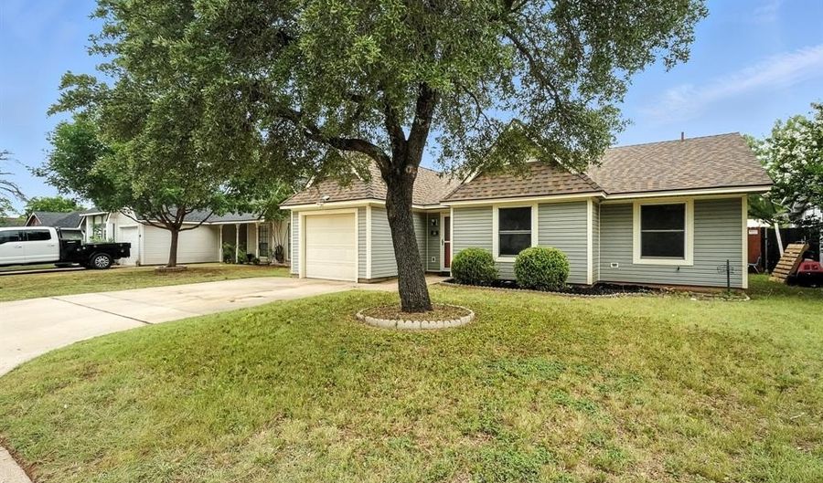 51 Shady Brook Cir, Abilene, TX 79605 - 3 Beds, 1 Bath