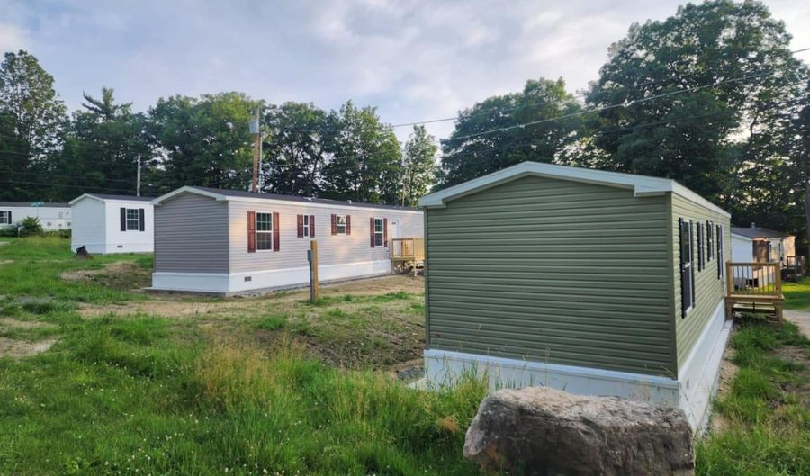 32 Cassie Ln, Bennington, VT 05201 - 2 Beds, 2 Bath