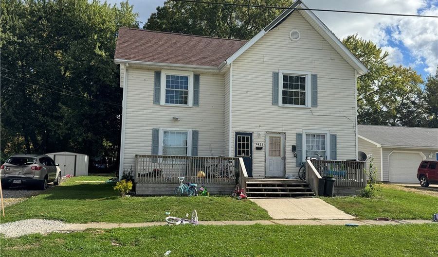 5422 Madison Ave, Ashtabula, OH 44004 - 5 Beds, 2 Bath