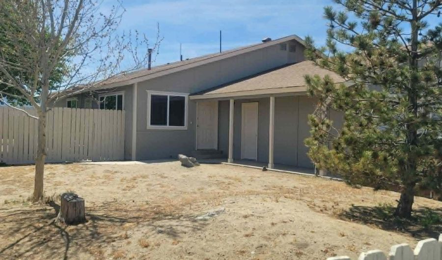 1281 W Newlands Dr, Fernley, NV 89408 - 3 Beds, 2 Bath