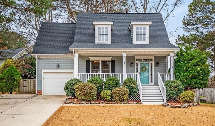 307 Scotts Ridge Trl, Apex, NC 27502 - 3 Beds, 3 Bath