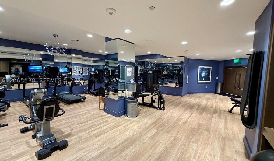 3000 Island Blvd 332, Aventura, FL 33160 - 0 Beds, 1 Bath