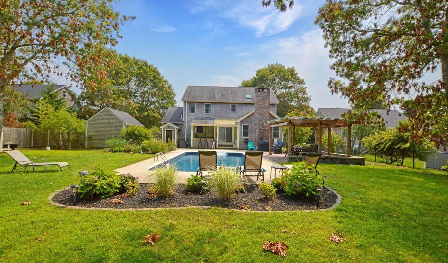 48 Tara Ter, Bourne, MA 02532 - 3 Beds, 3 Bath