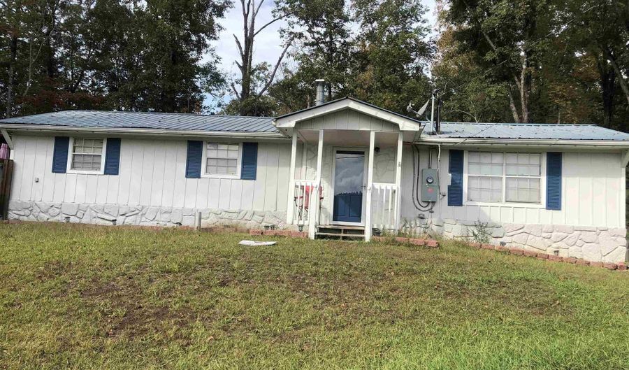 379 HENDERSON CAMP Rd, Adger, AL 35006 - 2 Beds, 1 Bath