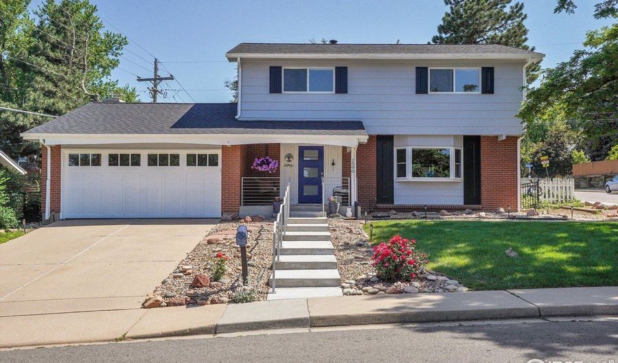 1590 Findlay Way, Boulder, CO 80305 - 5 Beds, 3 Bath