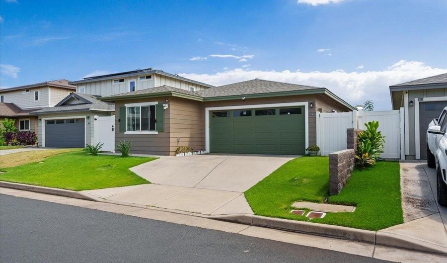 139 Meheu Cir, Kahului, HI 96732 - 3 Beds, 2 Bath