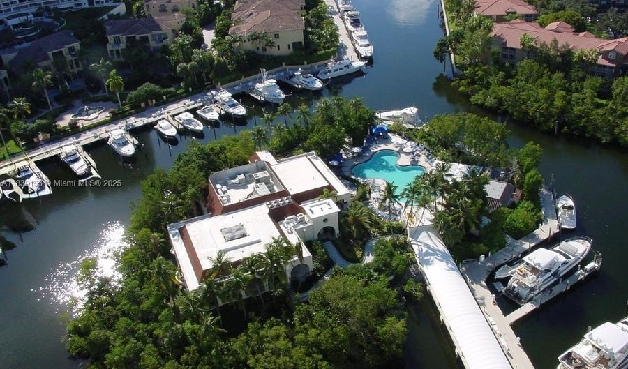4100 Island Blvd 2303, Aventura, FL 33160 - 3 Beds, 3 Bath