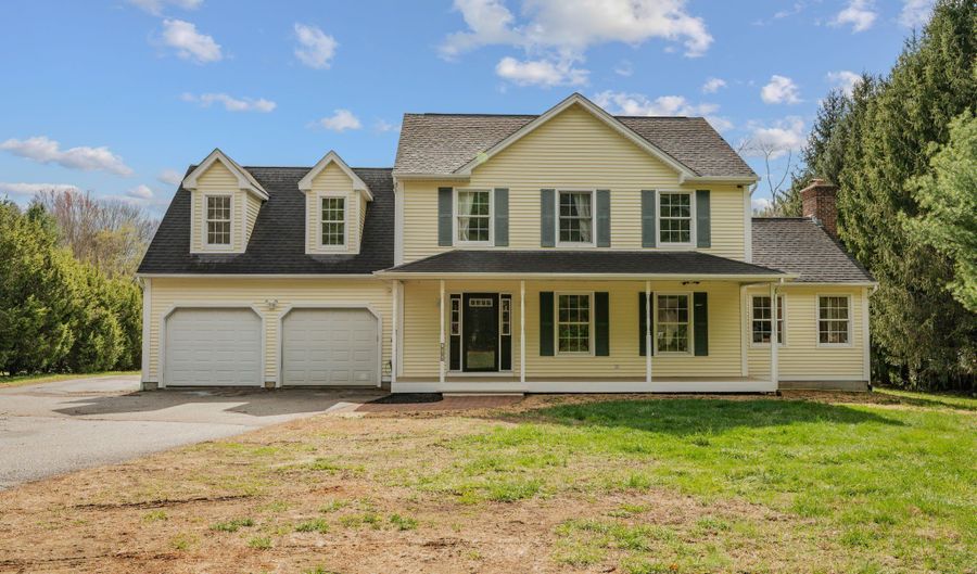 364 Cabin Rd, Colchester, CT 06415 - 3 Beds, 3 Bath