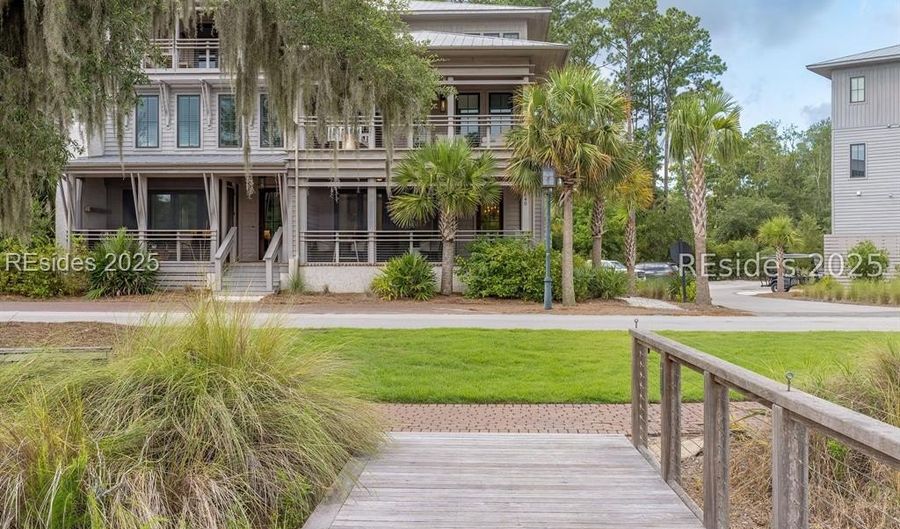 640 Old Moreland Rd, Bluffton, SC 29910 - 4 Beds, 5 Bath