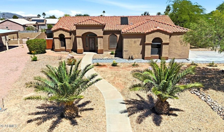 9301 W DEBBIE Ln, Arizona City, AZ 85123 - 3 Beds, 3 Bath
