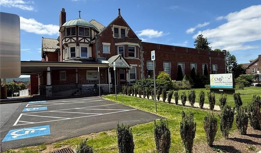 1544 W Hamilton St, Allentown, PA 18102 - 0 Beds, 0 Bath