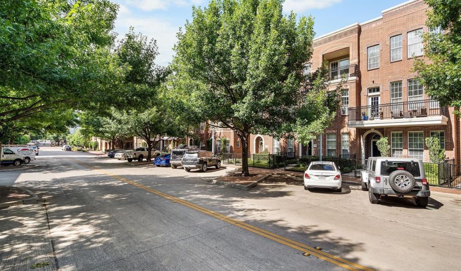 15743 Spectrum Dr 88, Addison, TX 75001 - 2 Beds, 3 Bath