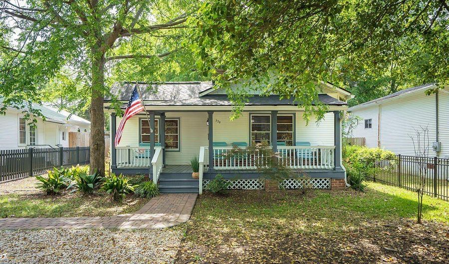 330 Chesterfield St N, Aiken, SC 29801 - 2 Beds, 1 Bath