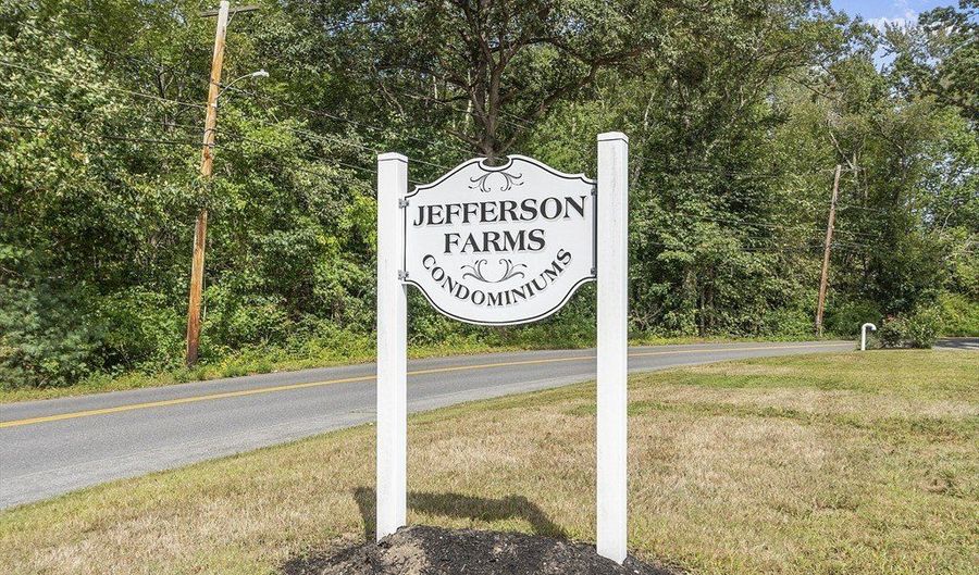 5 Elm St 2, Acton, MA 01720 - 2 Beds, 2 Bath