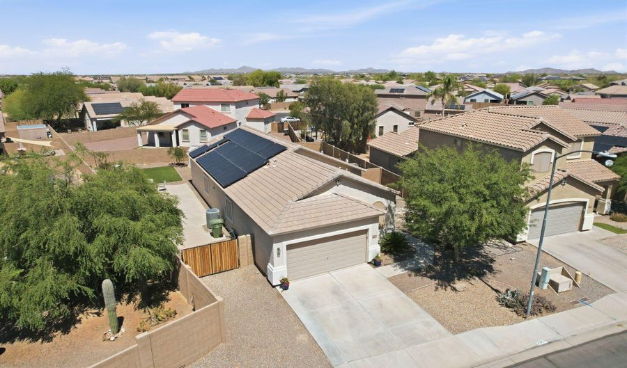2853 N TAYLOR Ln, Casa Grande, AZ 85122 - 3 Beds, 2 Bath