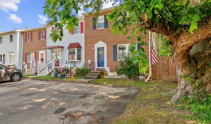133 Hampton Dr, Dover, DE 19904 - 3 Beds, 2 Bath