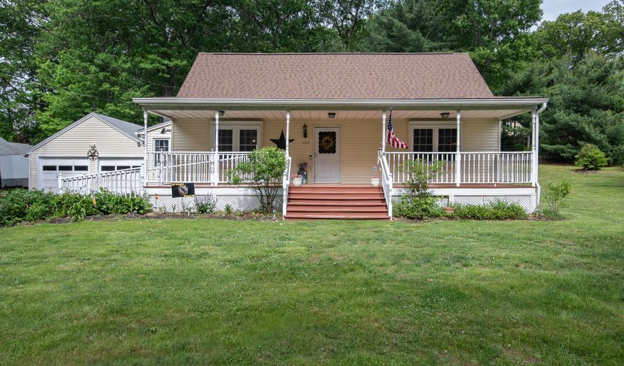 167 Birch St, Bristol, CT 06010 - 4 Beds, 2 Bath