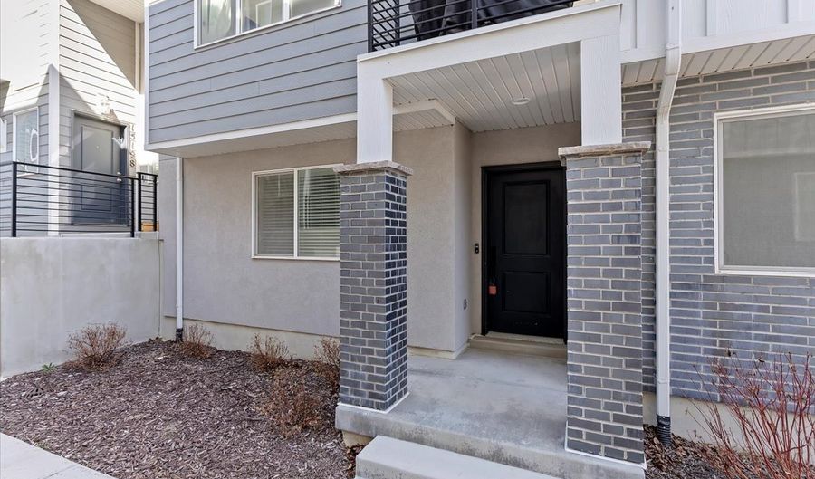 15202 S WILD HORSE, Bluffdale, UT 84065 - 3 Beds, 2 Bath