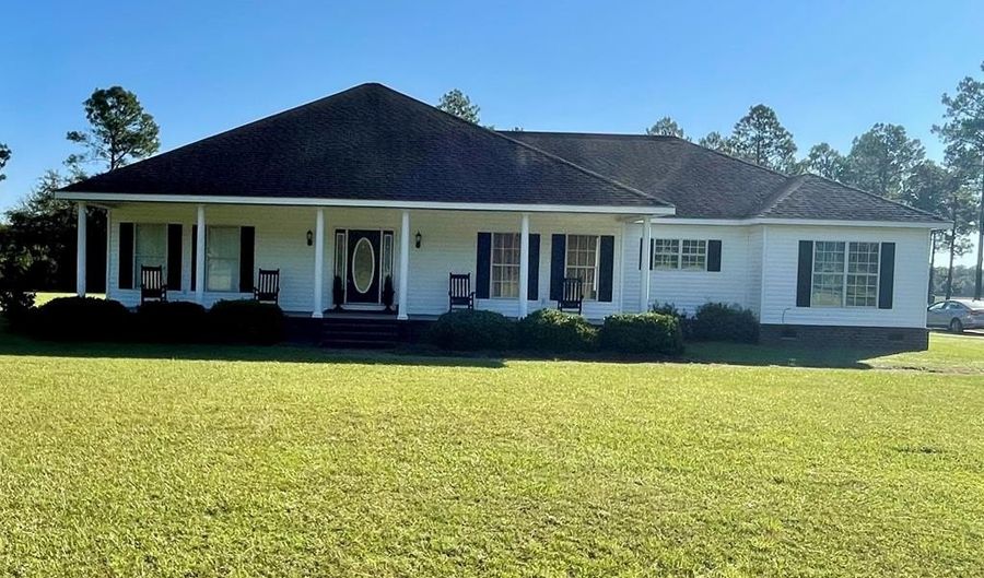 900 GA Highway 29, Ailey, GA 30410 - 3 Beds, 3 Bath