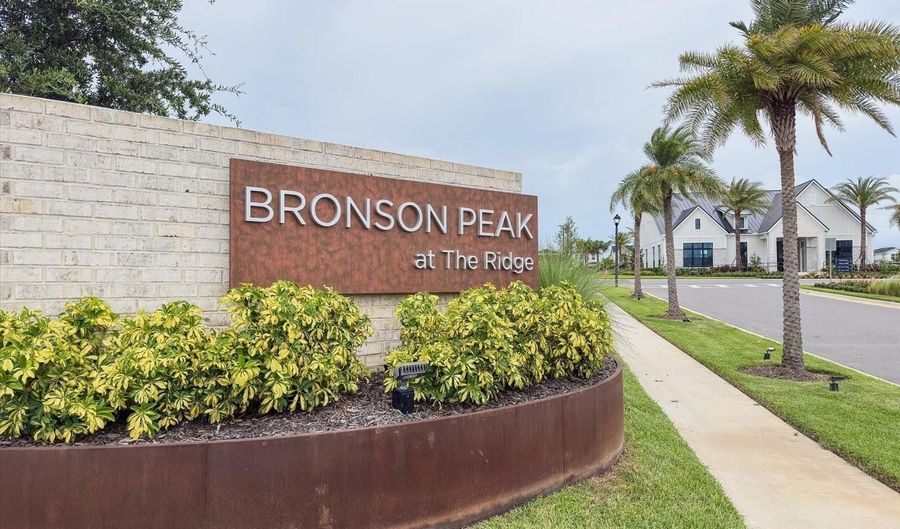 1850 FALCONHURST Ln, Apopka, FL 32703 - 4 Beds, 3 Bath