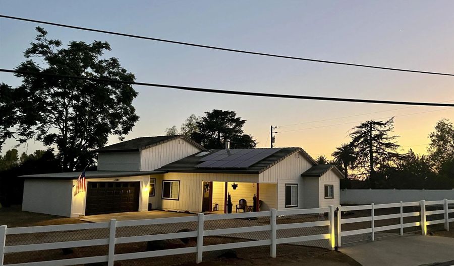 3221 E Victoria, Alpine, CA 91901 - 4 Beds, 2 Bath