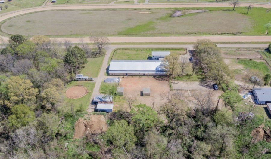 269 Hurricane Bluff Dr, Benton, LA 71006 - 3 Beds, 2 Bath