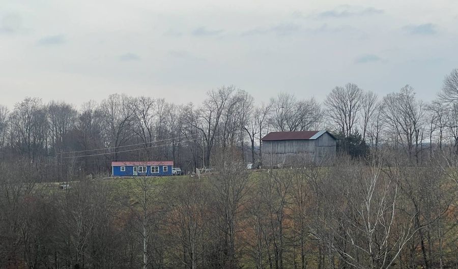 1383 HogBack Rd, Albany, KY 42602 - 1 Beds, 1 Bath