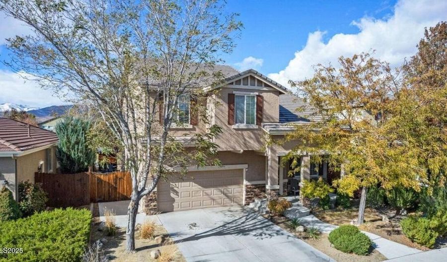 932 Lakeview Dr, Dayton, NV 89403 - 3 Beds, 3 Bath