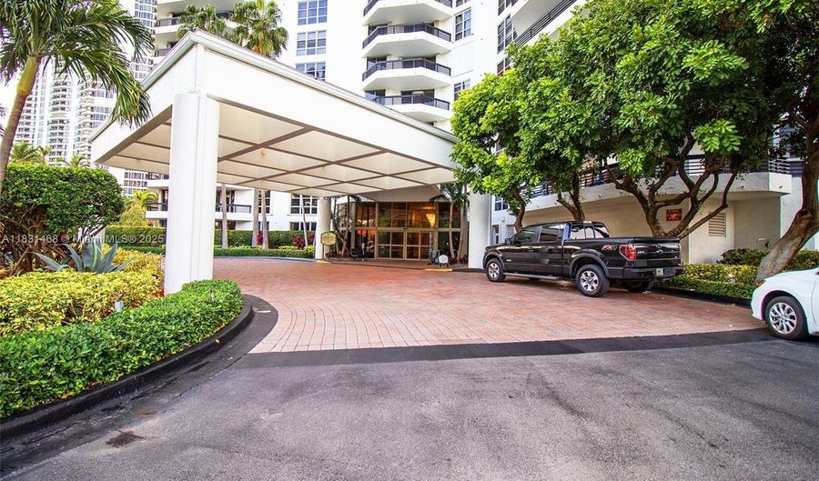 3500 Mystic Pointe Dr 1908, Aventura, FL 33180 - 3 Beds, 3 Bath