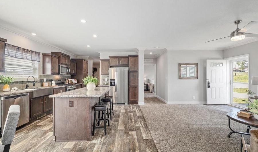 133 N MAIN St, Burns, WY 82053 - 3 Beds, 3 Bath