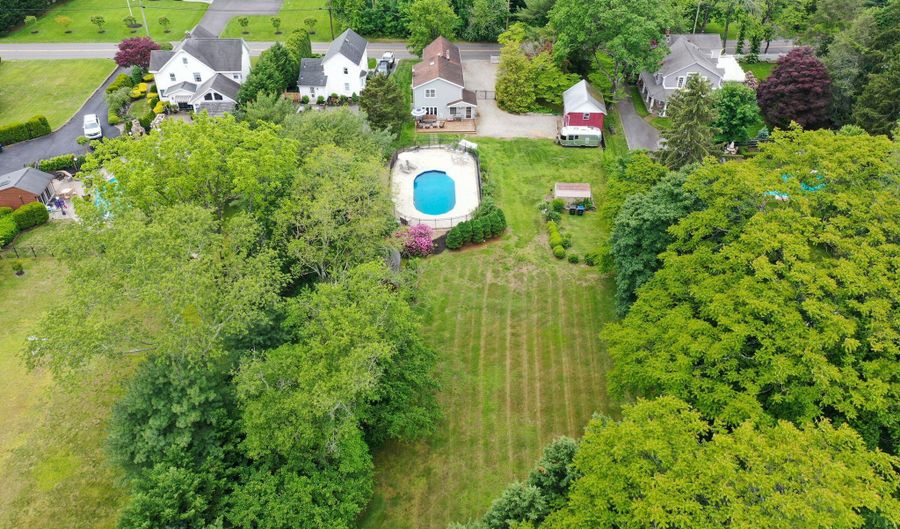 2230 Ramshorn Dr, Allenwood, NJ 08720 - 3 Beds, 2 Bath