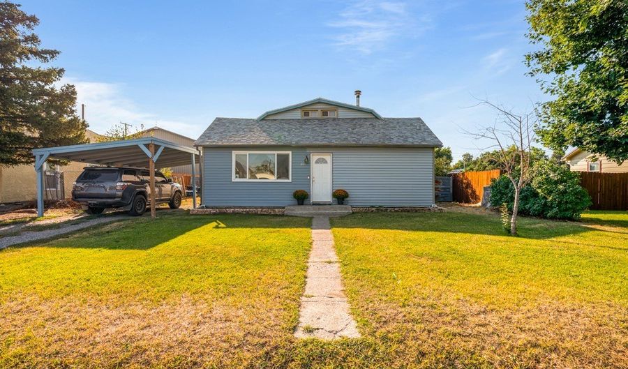 407 W 2nd Ave, Big Timber, MT 59011 - 3 Beds, 1 Bath