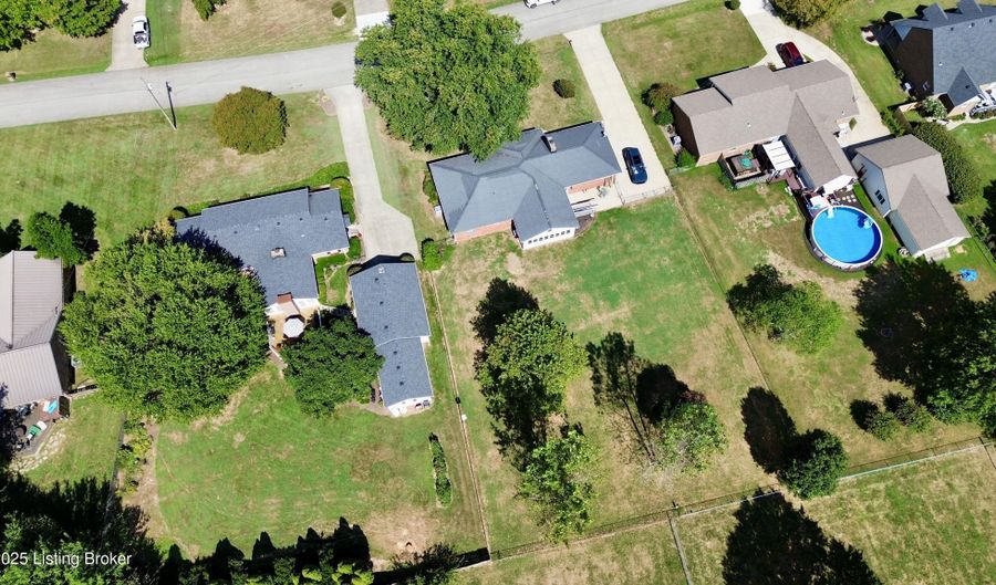 123 Highland Dr, Bardstown, KY 40004 - 3 Beds, 2 Bath