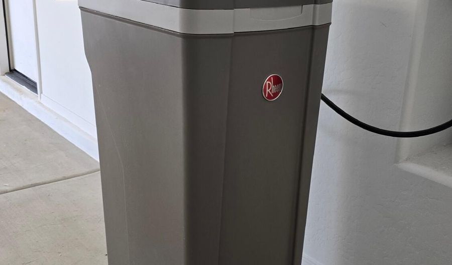 168 S Naples Ln, Casa Grande, AZ 85122 - 3 Beds, 2 Bath