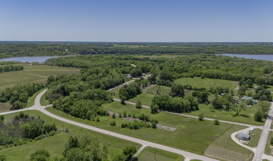 466 Commercial St, Aldrich, MO 65601 - 0 Beds, 0 Bath