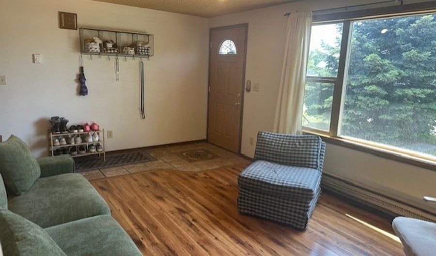 305 McEwen Dr, Belgrade, MT 59714 - 4 Beds, 2 Bath