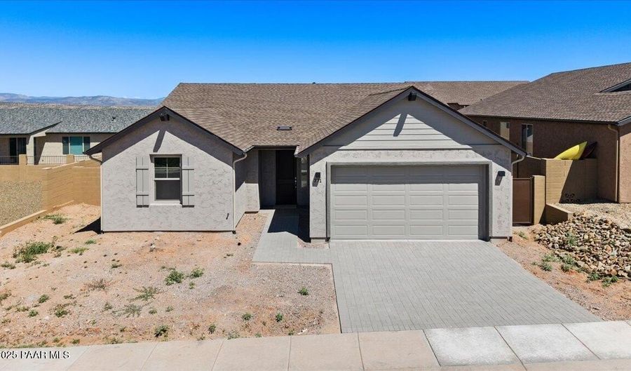 371 Malachite Dr, Clarkdale, AZ 86324 - 3 Beds, 2 Bath